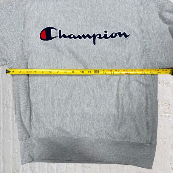 Champion Reverse Weave Crewneck Sweatshirt Heather Gray Small Vintage - Picture 6 of 8